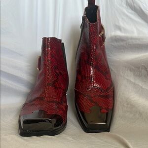 Source Unknown Red and Black Ankle Boots